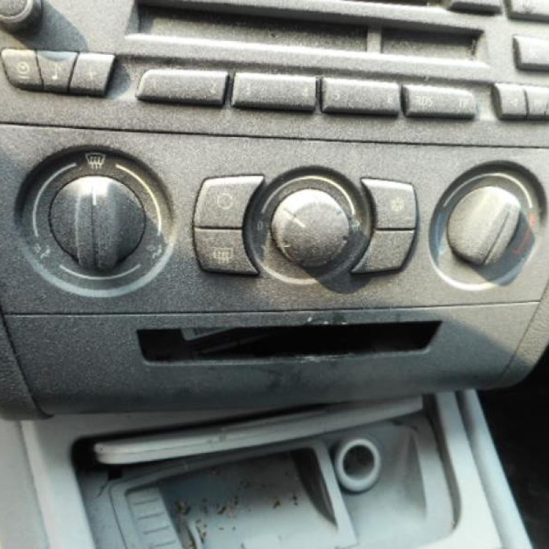 Serrure arriere gauche BMW SERIE 1 E87 Photo n°6