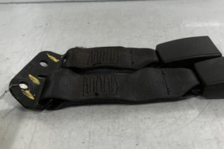 Attache ceinture arriere droit FIAT CROMA 2
