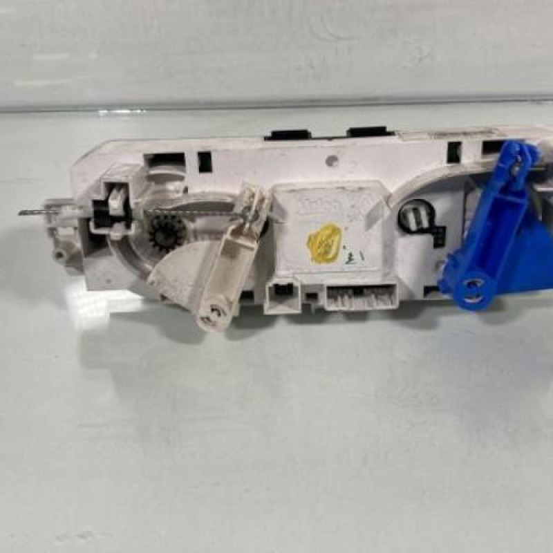 Commande chauffage RENAULT MEGANE 3 Photo n°2