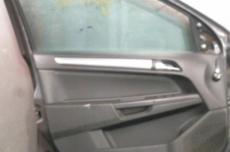 Porte avant gauche OPEL ASTRA H Photo n°1