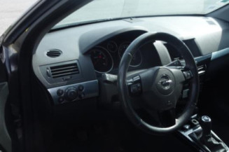 Porte avant gauche OPEL ASTRA H