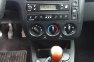 Retroviseur droit FORD FIESTA 5