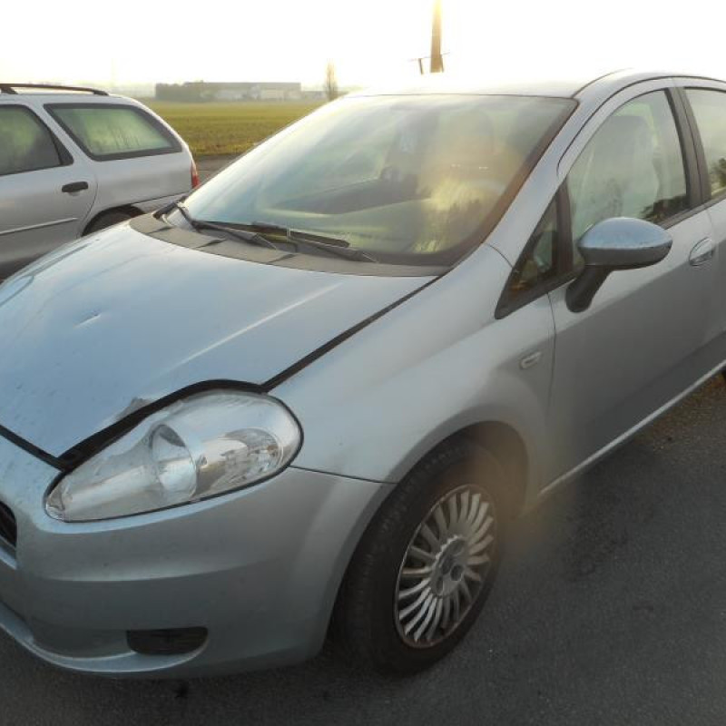 Bloc ABS (freins anti-blocage) FIAT GRANDE PUNTO Photo n°3