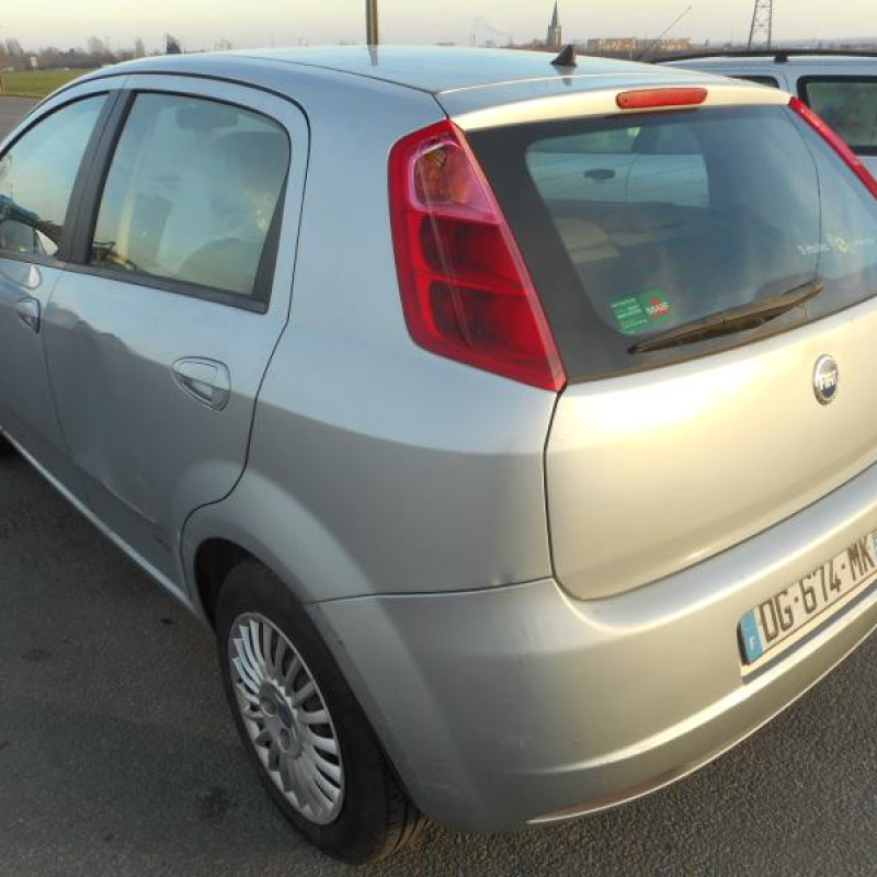 Bloc ABS (freins anti-blocage) FIAT GRANDE PUNTO Photo n°6