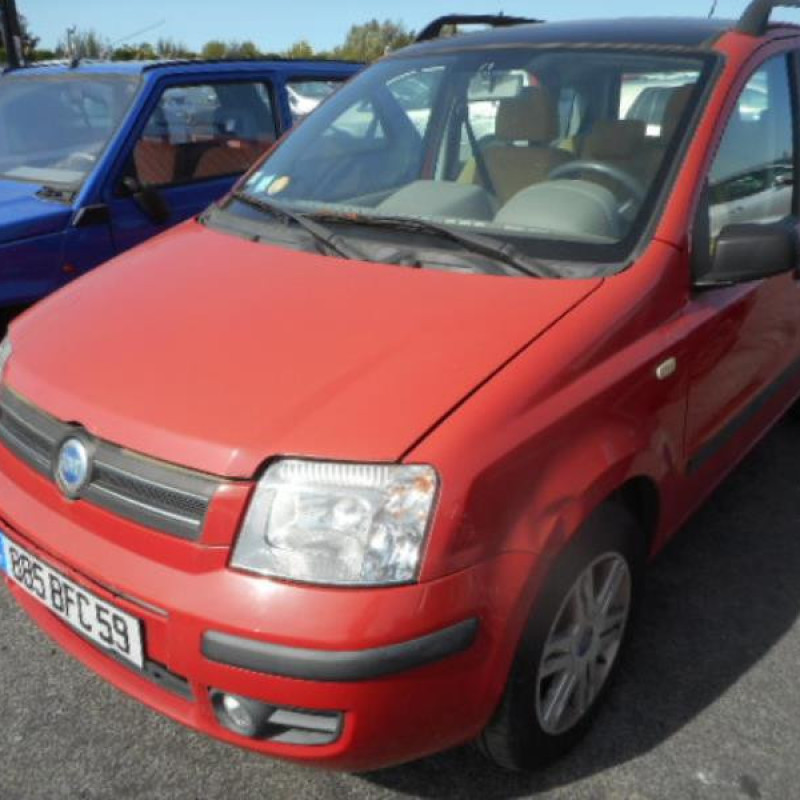 Calandre FIAT PANDA 2 Photo n°2