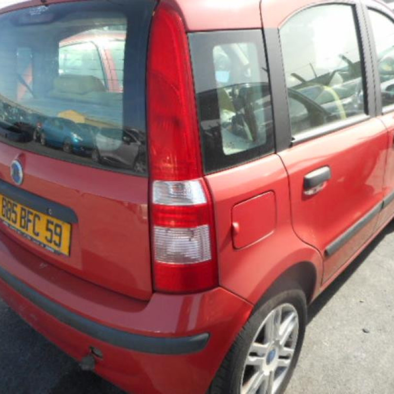 Calandre FIAT PANDA 2 Photo n°4