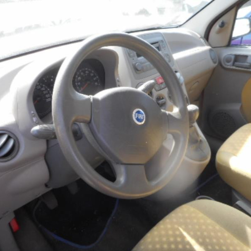 Calandre FIAT PANDA 2 Photo n°7