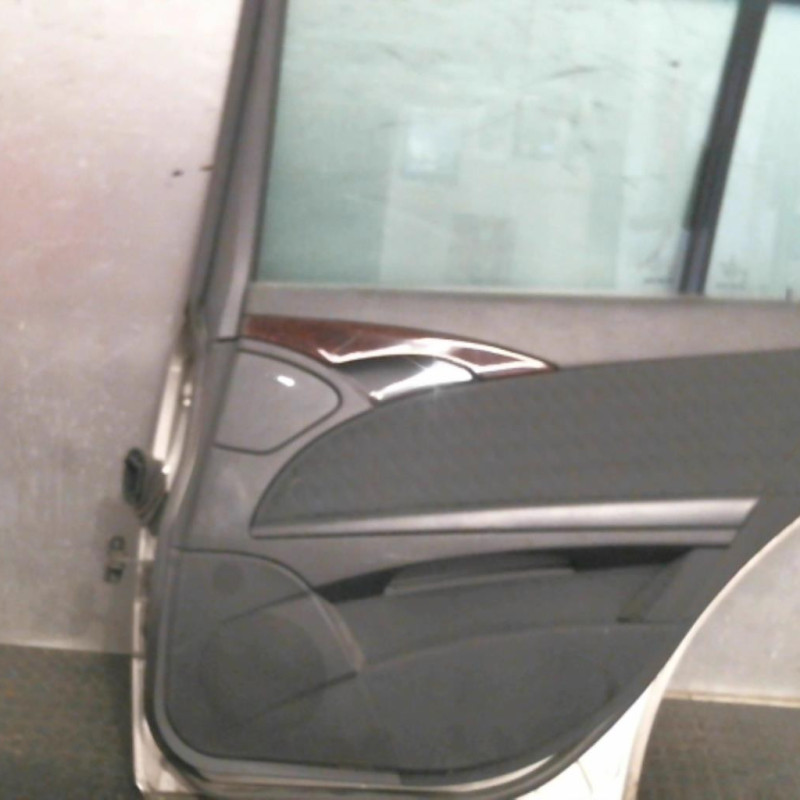 Porte arriere droit MERCEDES CLASSE E 211 Photo n°4