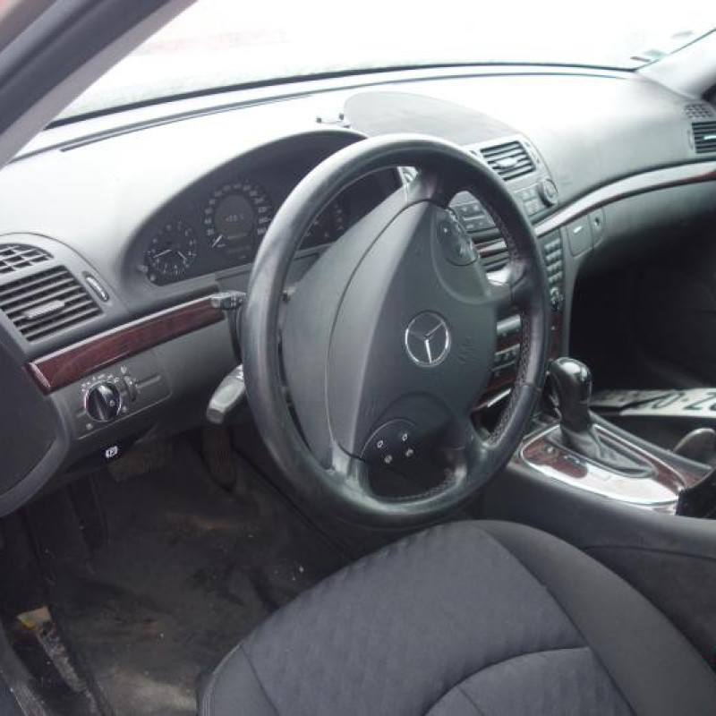 Porte arriere droit MERCEDES CLASSE E 211 Photo n°9
