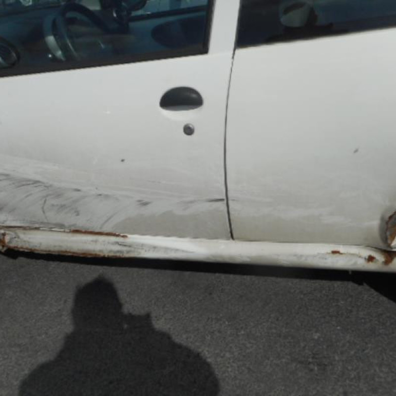 Amortisseur avant droit PEUGEOT 107 Photo n°5