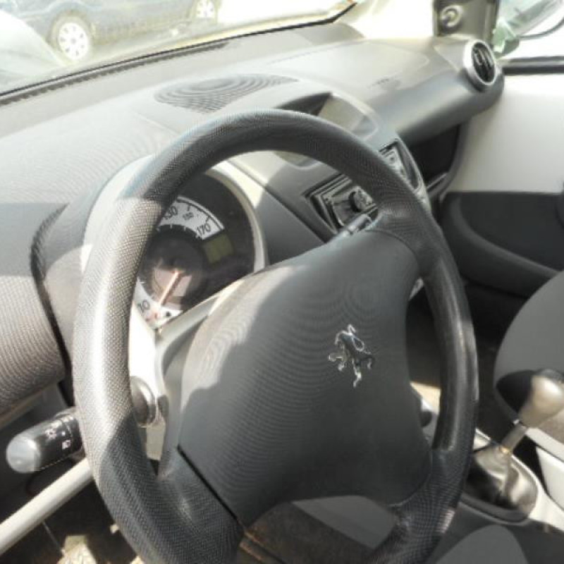 Amortisseur avant droit PEUGEOT 107 Photo n°6