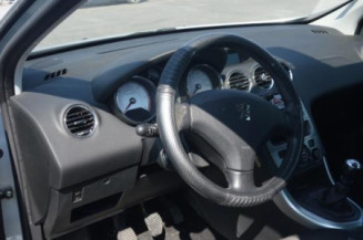 Pretensionneur de ceinture avant droit PEUGEOT 308 1