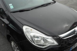 Serrure avant droit OPEL CORSA D
