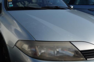 Calandre RENAULT LAGUNA 2