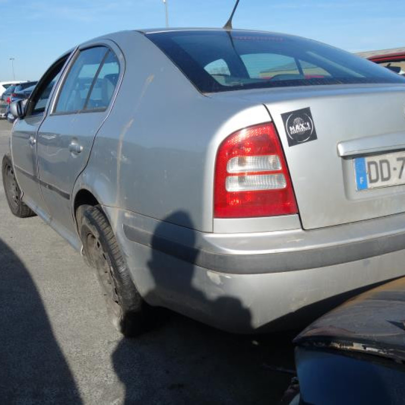 Retroviseur droit SKODA OCTAVIA 1 Photo n°4