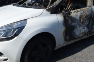 Etrier avant droit (freinage) RENAULT CLIO 4 Photo n°1