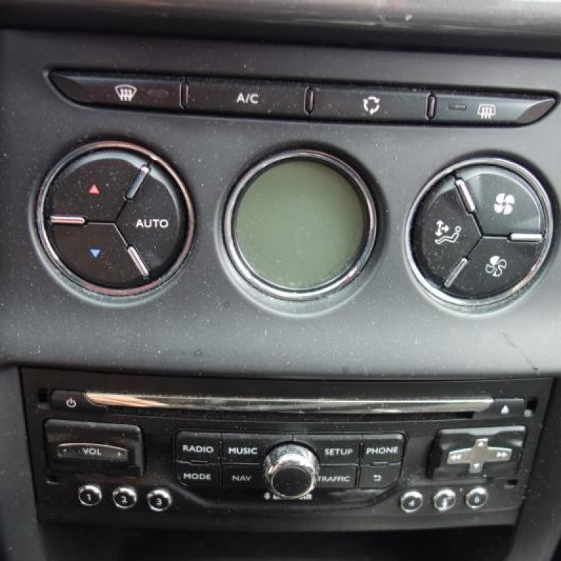 Bras essuie glace avant droit CITROEN C3 2 Photo n°9