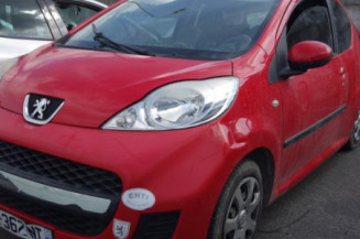 Serrure avant droit PEUGEOT 107