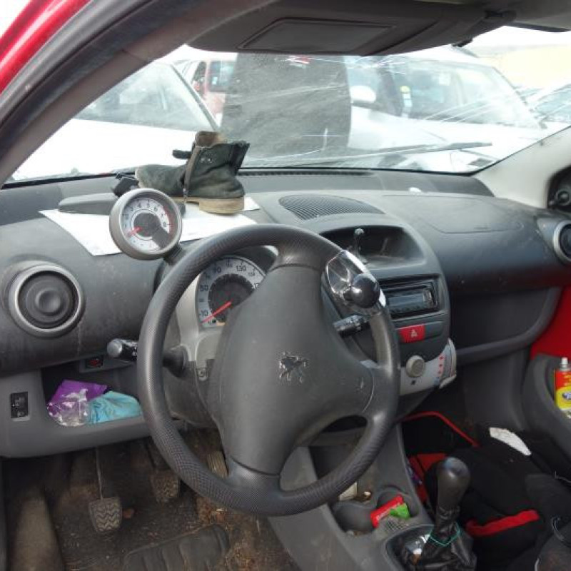 Serrure avant droit PEUGEOT 107 Photo n°7