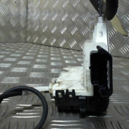 Serrure avant droit CITROEN C3 2