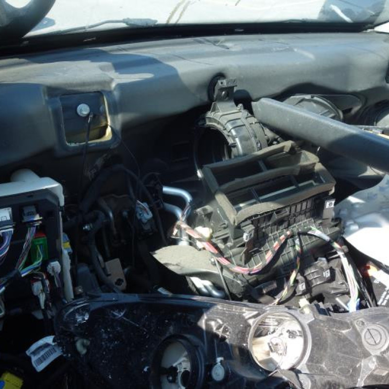 Serrure avant droit CITROEN C3 2 Photo n°7