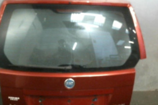 Malle/Hayon arriere FIAT IDEA Photo n°1