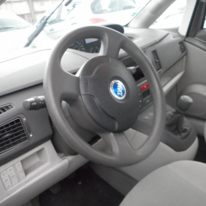 Porte arriere droit FIAT IDEA Photo n°10
