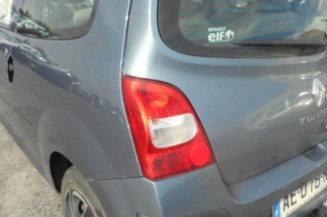 Renfort pare choc arriere (traverse) RENAULT TWINGO 2