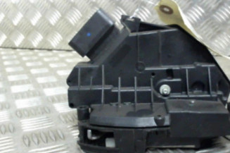 Serrure arriere gauche FORD FOCUS 3 Photo n°1