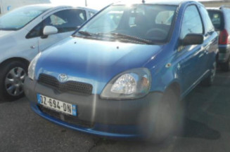 Leve vitre electrique avant droit TOYOTA YARIS 1
