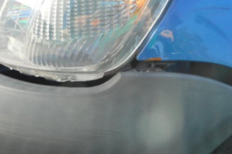 Leve vitre electrique avant droit TOYOTA YARIS 1