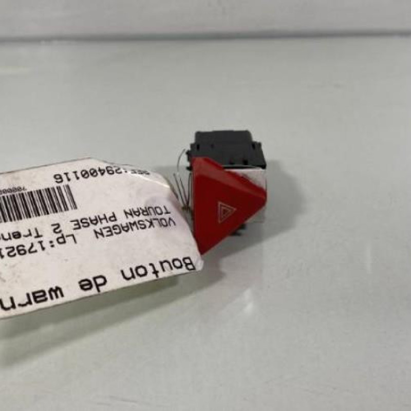 Bouton de warning VOLKSWAGEN TOURAN 1 Photo n°1