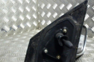 Retroviseur droit TOYOTA YARIS 1