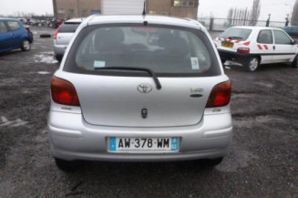 Retroviseur droit TOYOTA YARIS 1