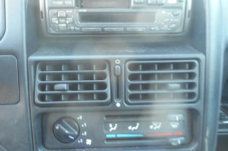 Pare choc avant PEUGEOT 106