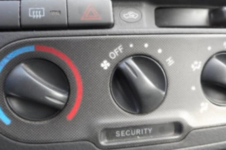 Leve vitre electrique arriere gauche TOYOTA YARIS 1