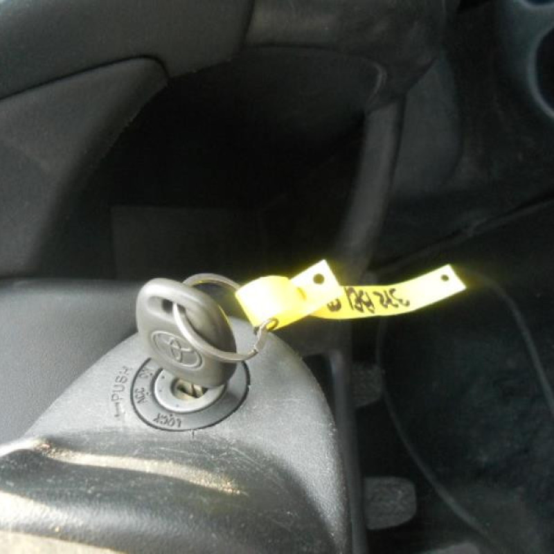 Porte arriere droit TOYOTA YARIS VERSO Photo n°15