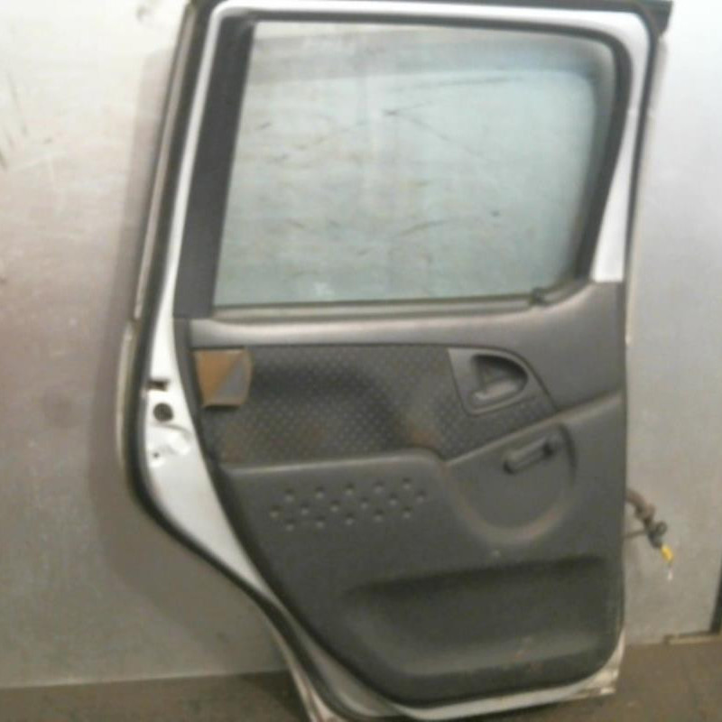 Porte arriere gauche TOYOTA YARIS VERSO Photo n°1