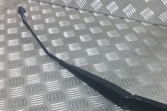 Bras essuie glace avant droit SEAT IBIZA 4 Photo n°1