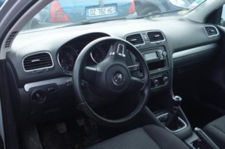 Serrure avant droit VOLKSWAGEN GOLF 6