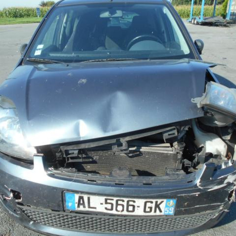 Ceinture arriere gauche FORD FIESTA 5 Photo n°5