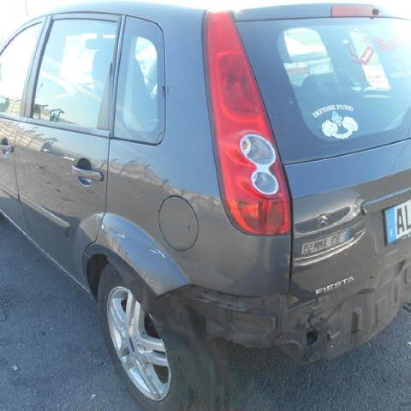 Ceinture arriere gauche FORD FIESTA 5 Photo n°8