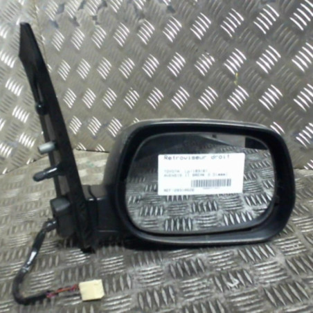 Retroviseur droit TOYOTA AVENSIS VERSO Photo n°1