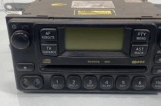 Autoradio d'origine TOYOTA AVENSIS VERSO Photo n°1