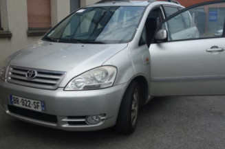 Boite a gants TOYOTA AVENSIS VERSO