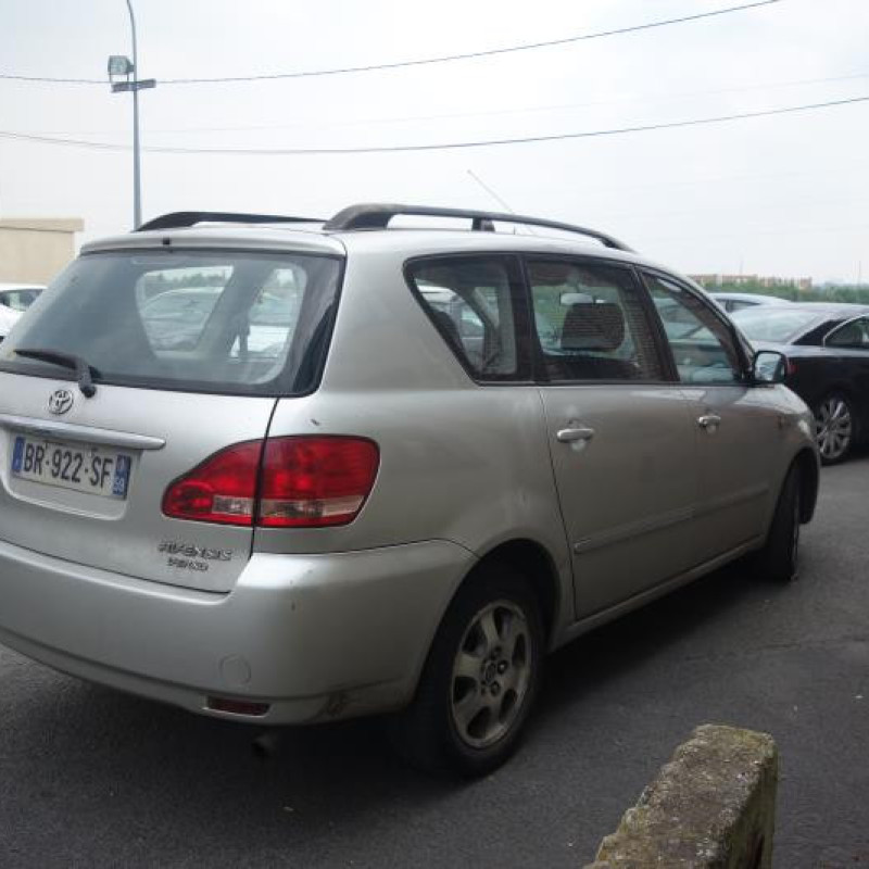 Boite a gants TOYOTA AVENSIS VERSO Photo n°5