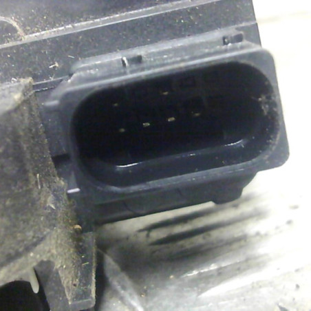 Serrure avant droit OPEL ASTRA J