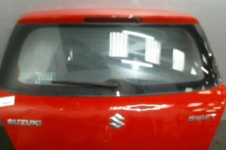 Malle/Hayon arriere SUZUKI SWIFT 3 Photo n°1