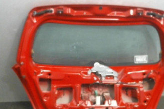 Malle/Hayon arriere SUZUKI SWIFT 3