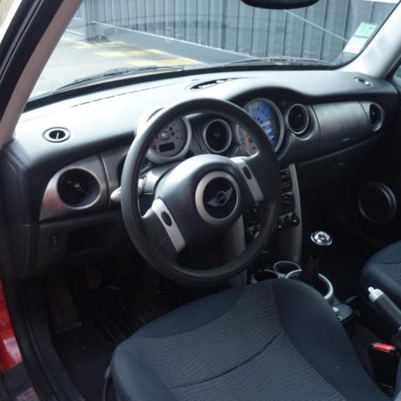 Renfort pare choc arriere (traverse) MINI MINI 1 R50/R53 Photo n°6